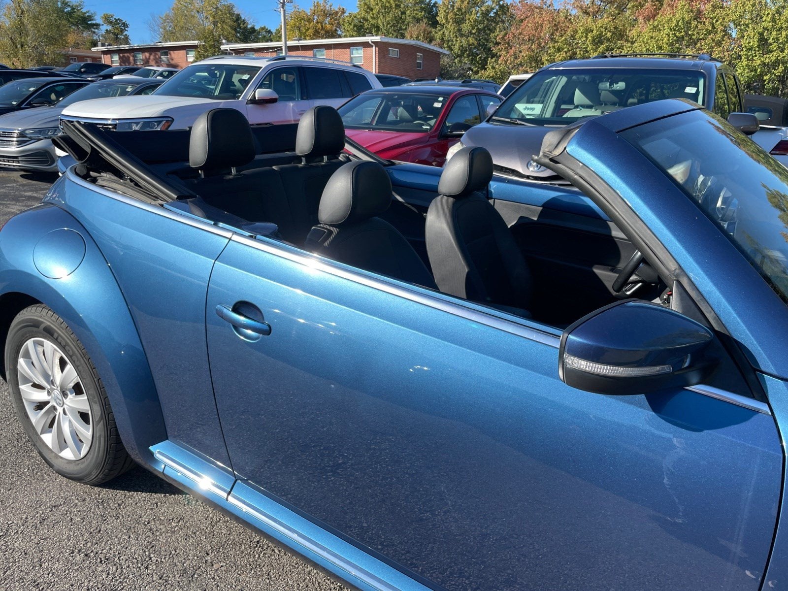 2018 Volkswagen Beetle Convertible S