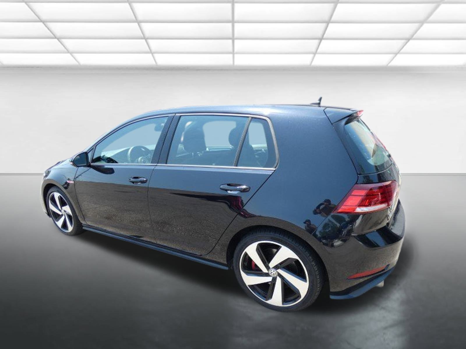 2020 Volkswagen Golf GTI S