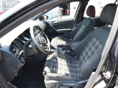 2020 Volkswagen Golf GTI S