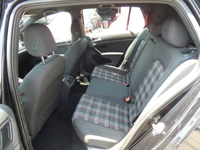 2020 Volkswagen Golf GTI S