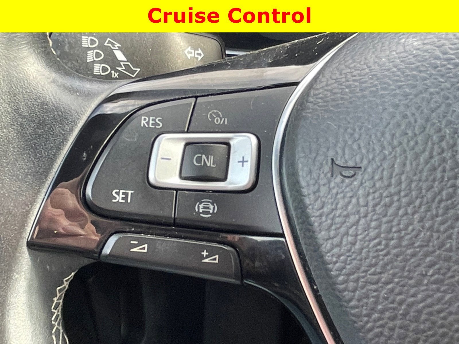 2020 Volkswagen Jetta R-Line