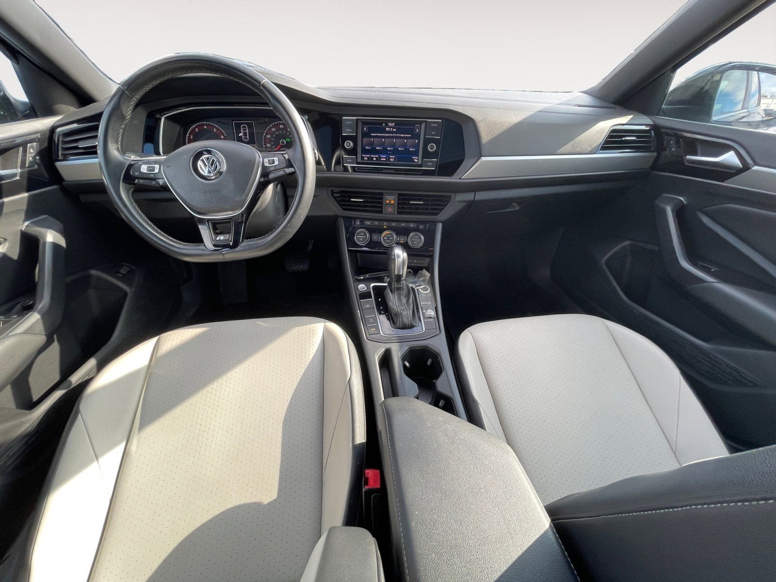 2020 Volkswagen Jetta R-Line