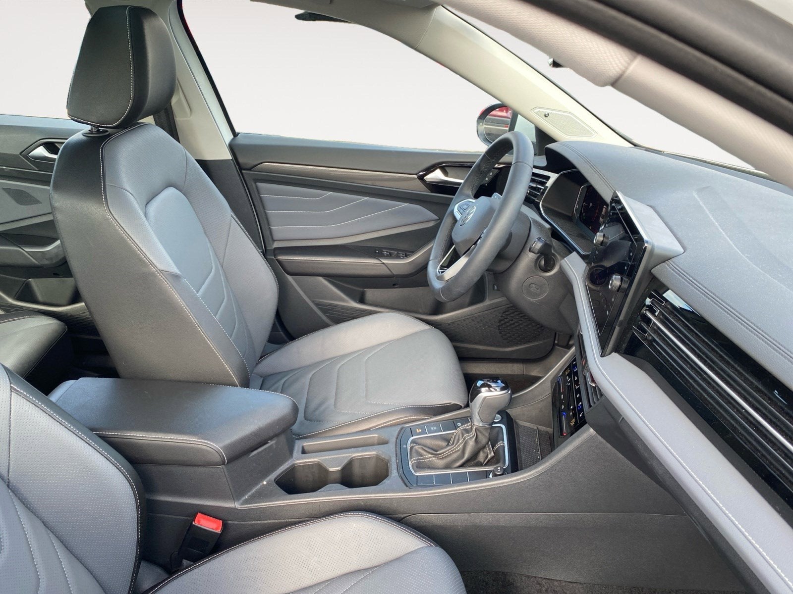 2025 Volkswagen Jetta SEL