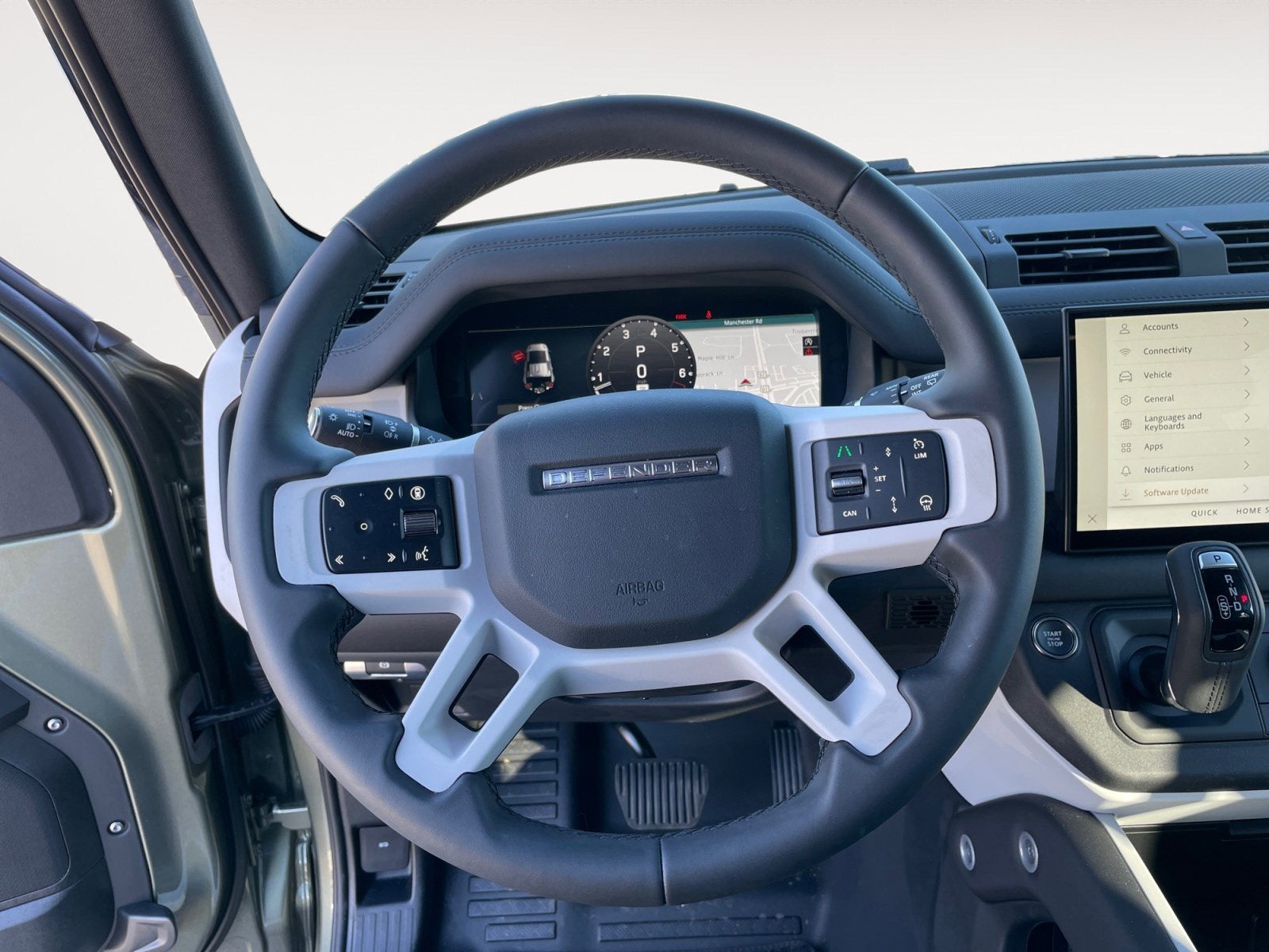 2025 Land Rover Defender S