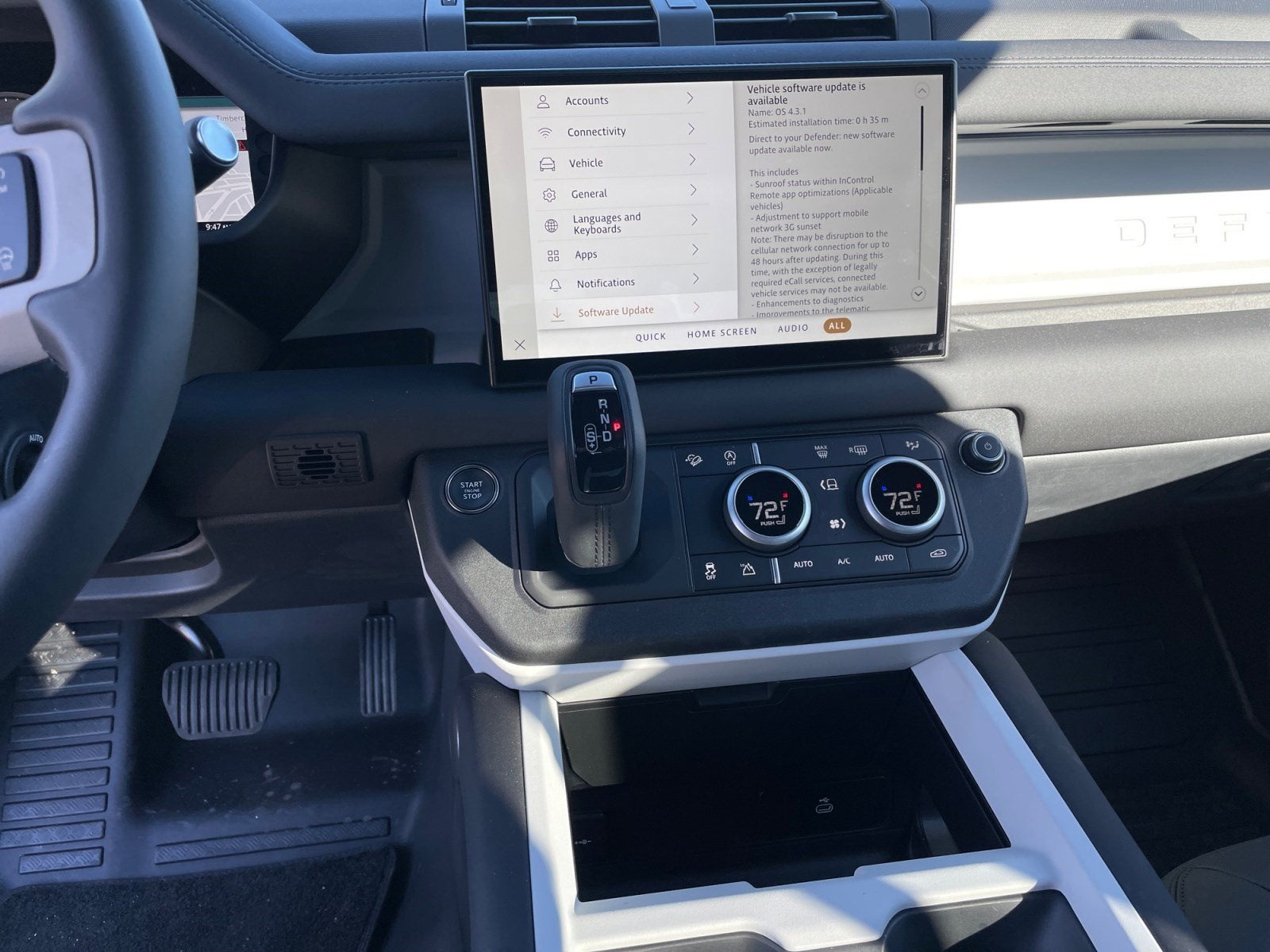 2025 Land Rover Defender S