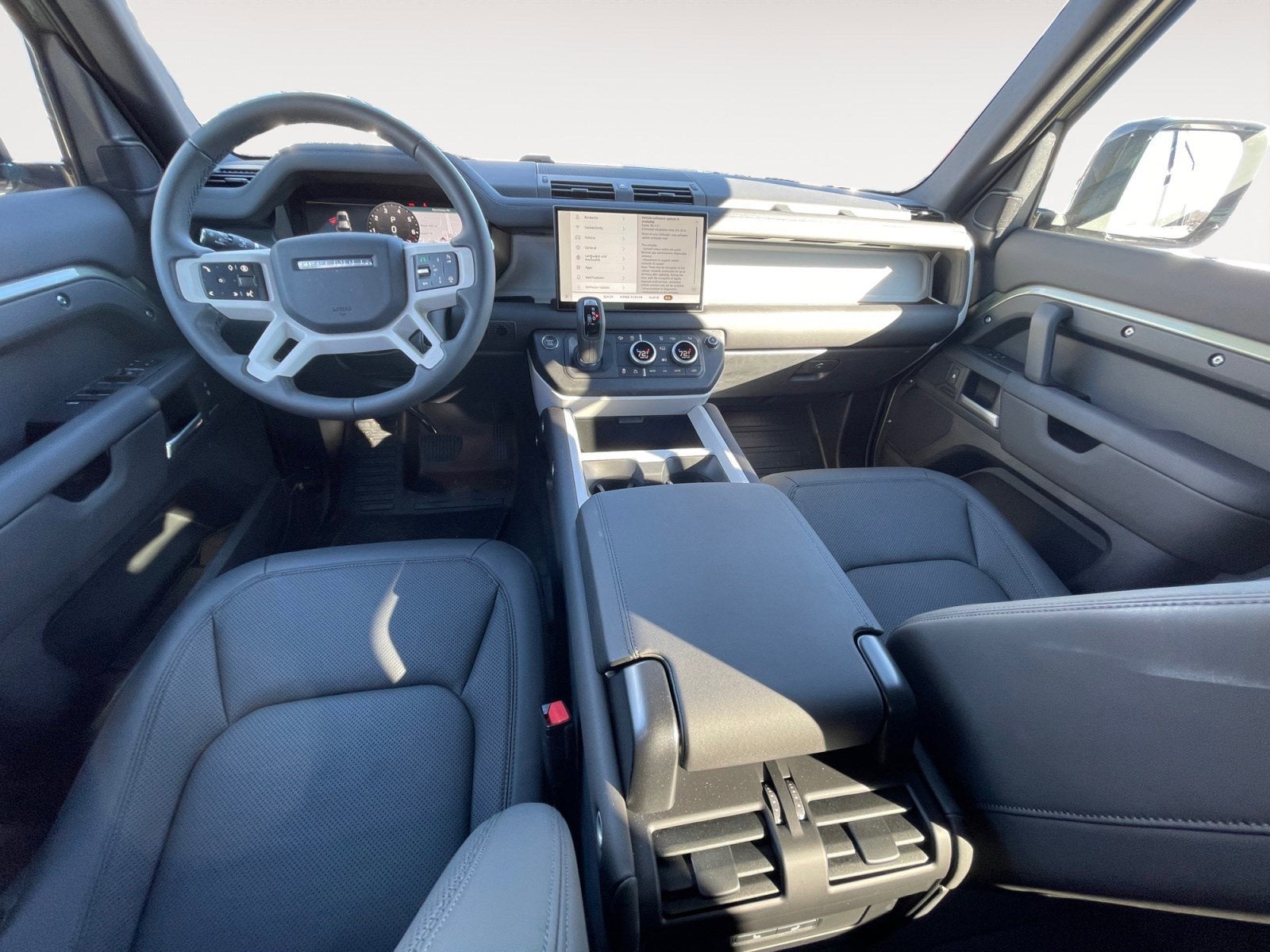 2025 Land Rover Defender S