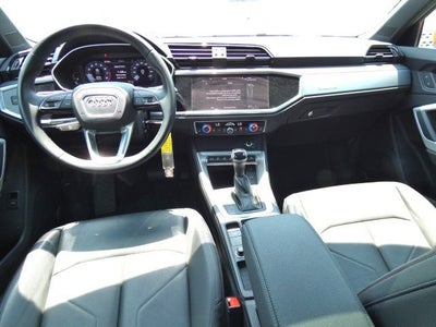2022 Audi Q3 S line Premium