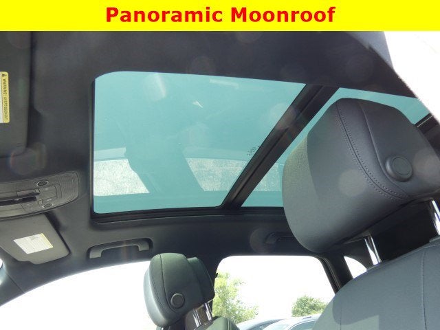 2022 Audi Q3 S line Premium