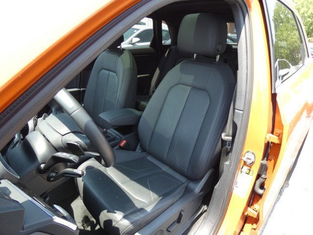 2022 Audi Q3 S line Premium