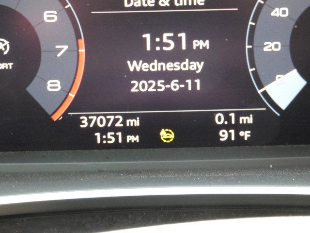 2022 Audi Q3 S line Premium