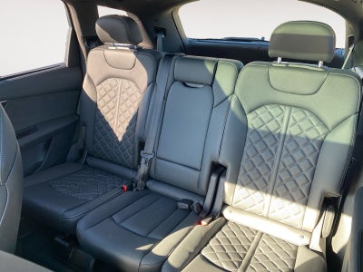 2022 Audi SQ7 Prestige
