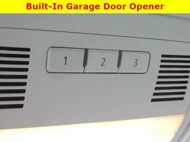 2013 Volkswagen Touareg Sport