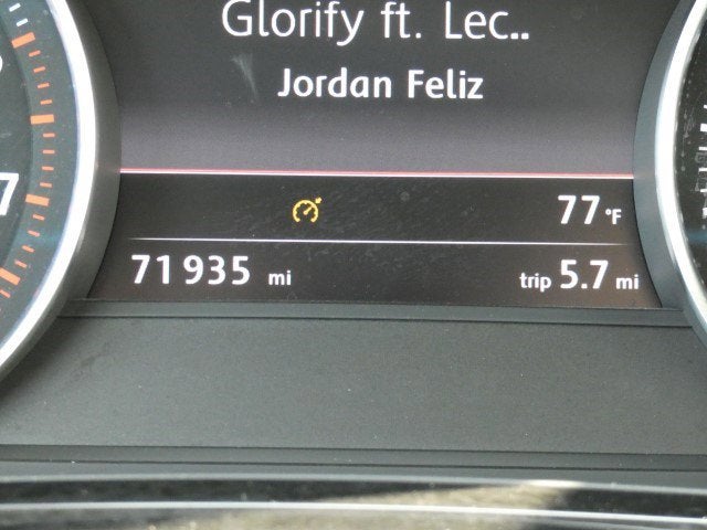 2013 Volkswagen Touareg Sport