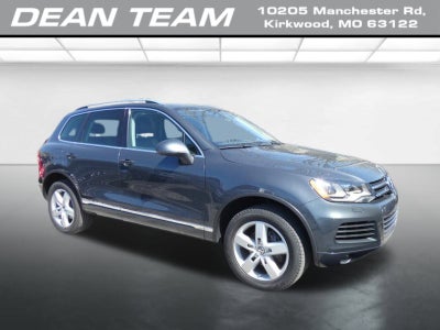 2012 Volkswagen Touareg Lux