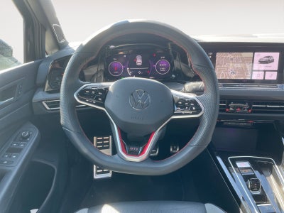 2024 Volkswagen Golf GTI SE