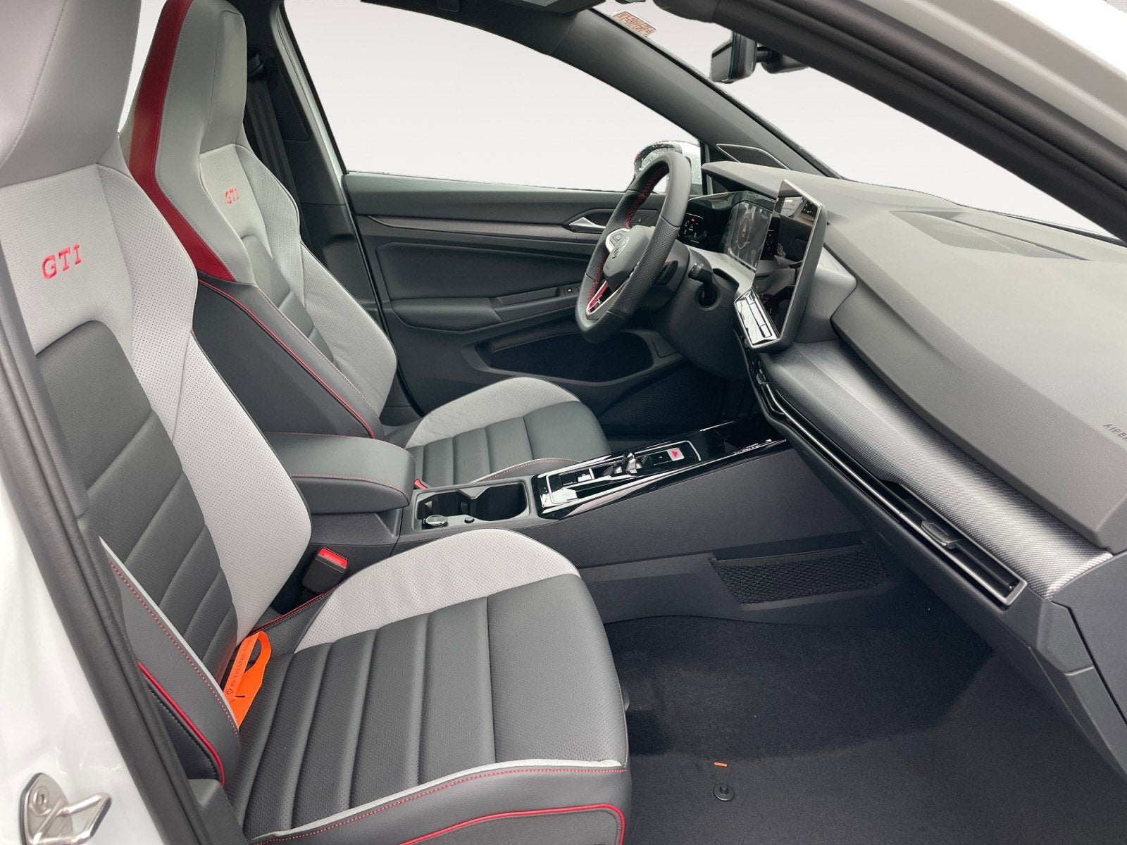 2026 Volkswagen Golf GTI SE