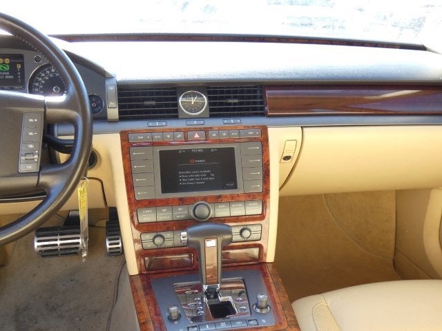 2004 Volkswagen Phaeton W12