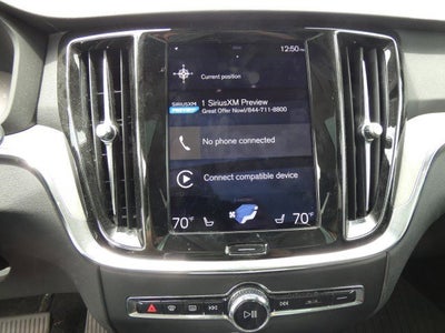 2022 Volvo V60 Cross Country T5