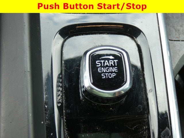 2022 Volvo V60 Cross Country T5