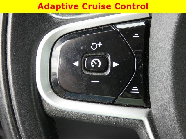 2022 Volvo V60 Cross Country T5