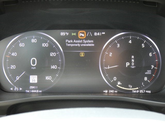 2020 Volvo XC40 Momentum