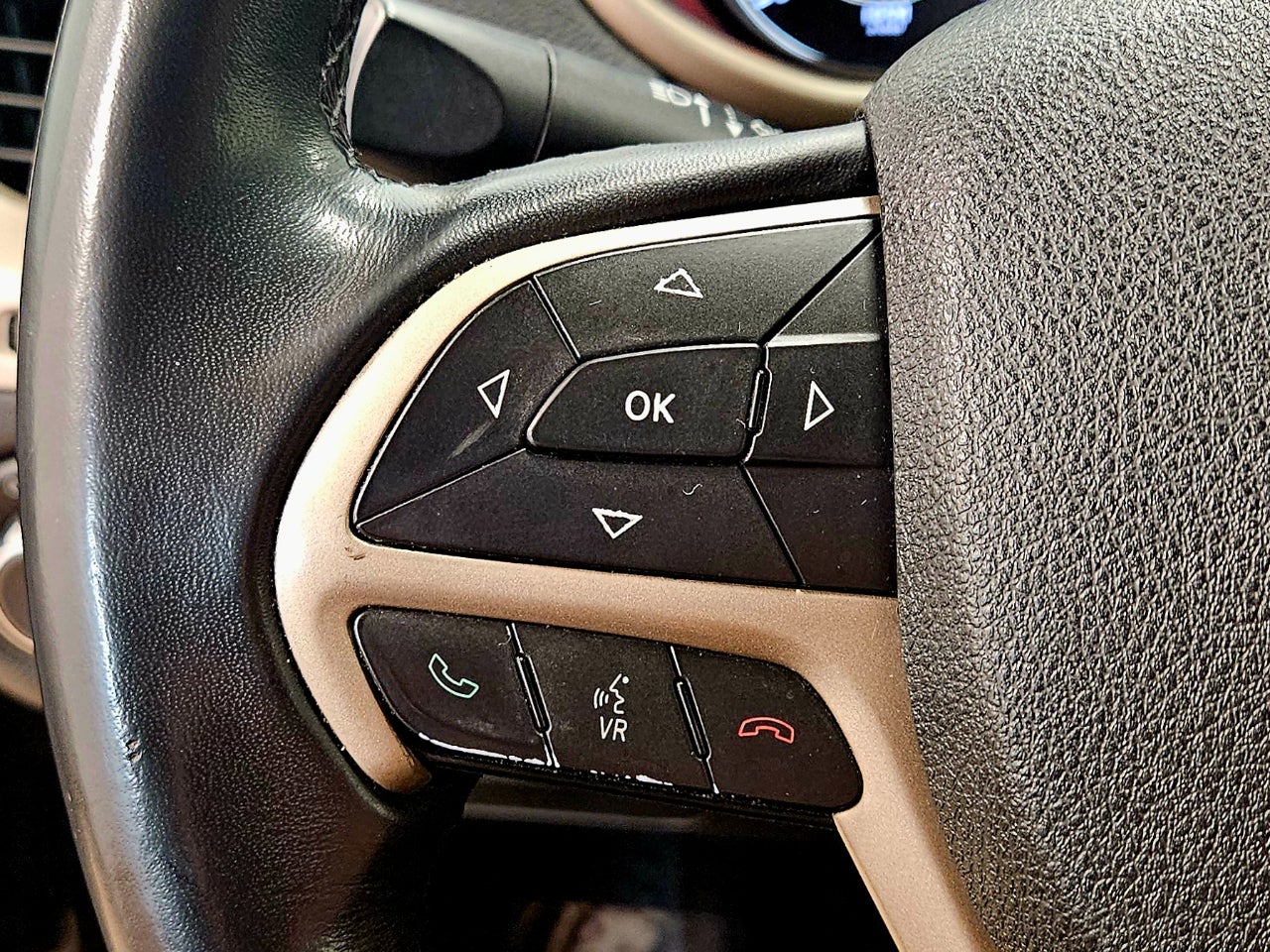 2015 Jeep Cherokee FWD 4DR LATITUDE