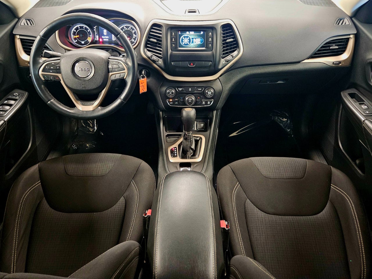 2015 Jeep Cherokee FWD 4DR LATITUDE