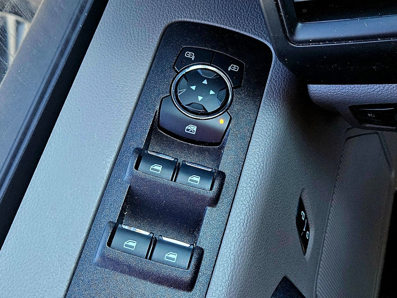 2018 Ford F-150 XL 2WD SUPERCREW 5.5' BOX