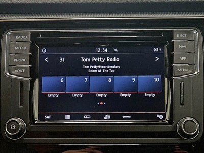 2018 Volkswagen Passat 2.0T SE AUTO