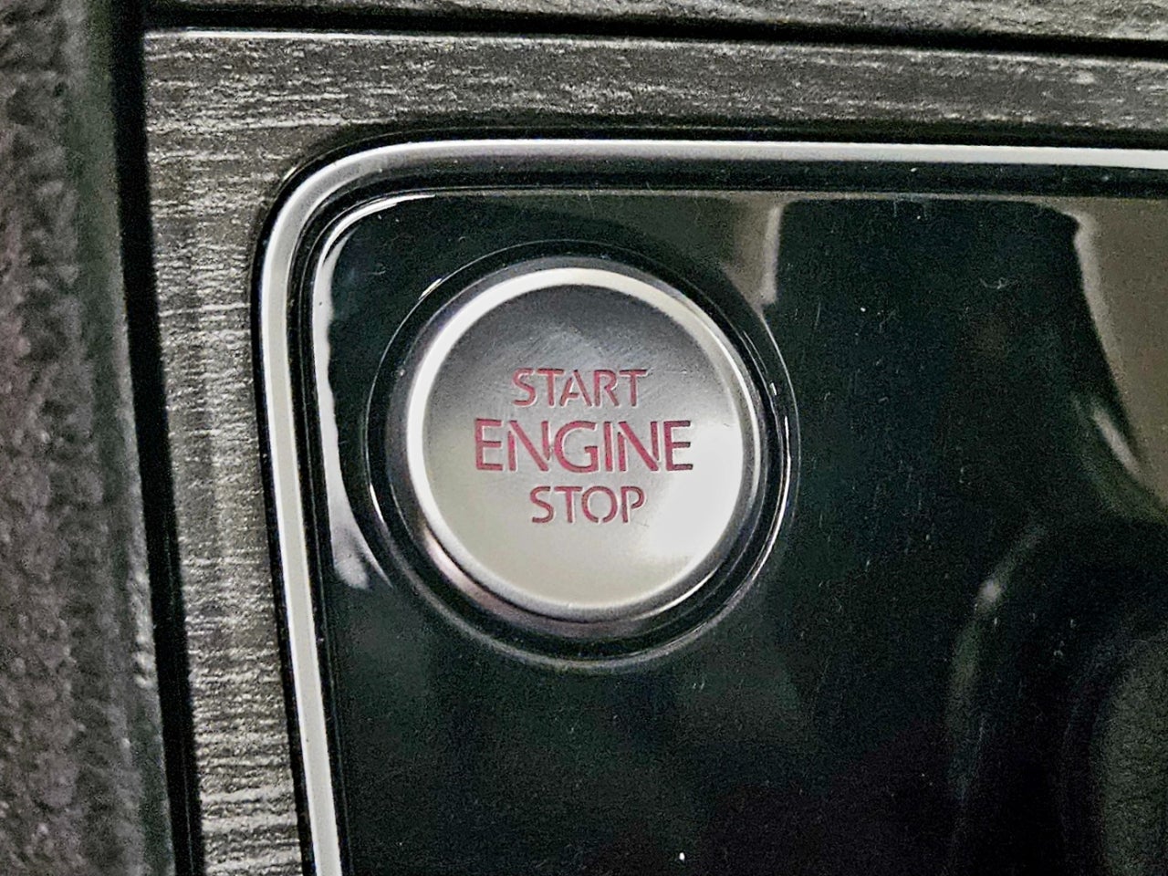 2018 Volkswagen Passat 2.0T SE AUTO