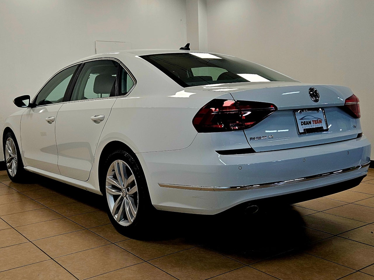 2018 Volkswagen Passat 2.0T SE AUTO