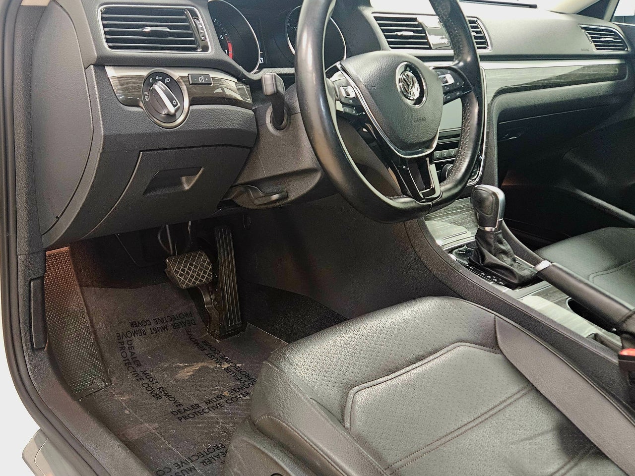 2018 Volkswagen Passat 2.0T SE AUTO