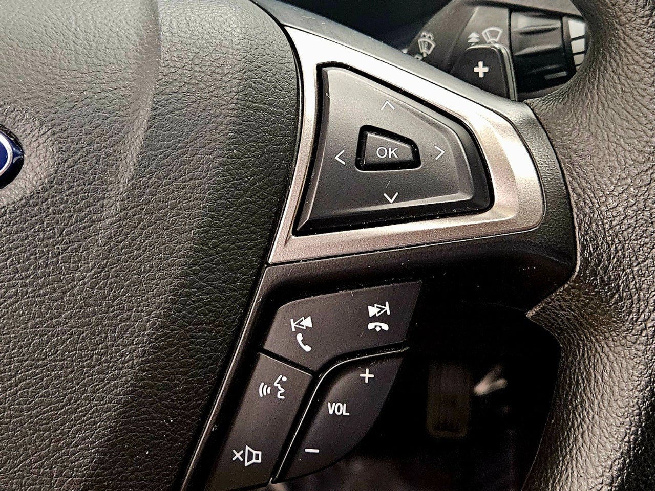 2017 Ford Fusion SE FWD