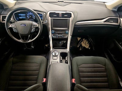 2017 Ford Fusion SE FWD