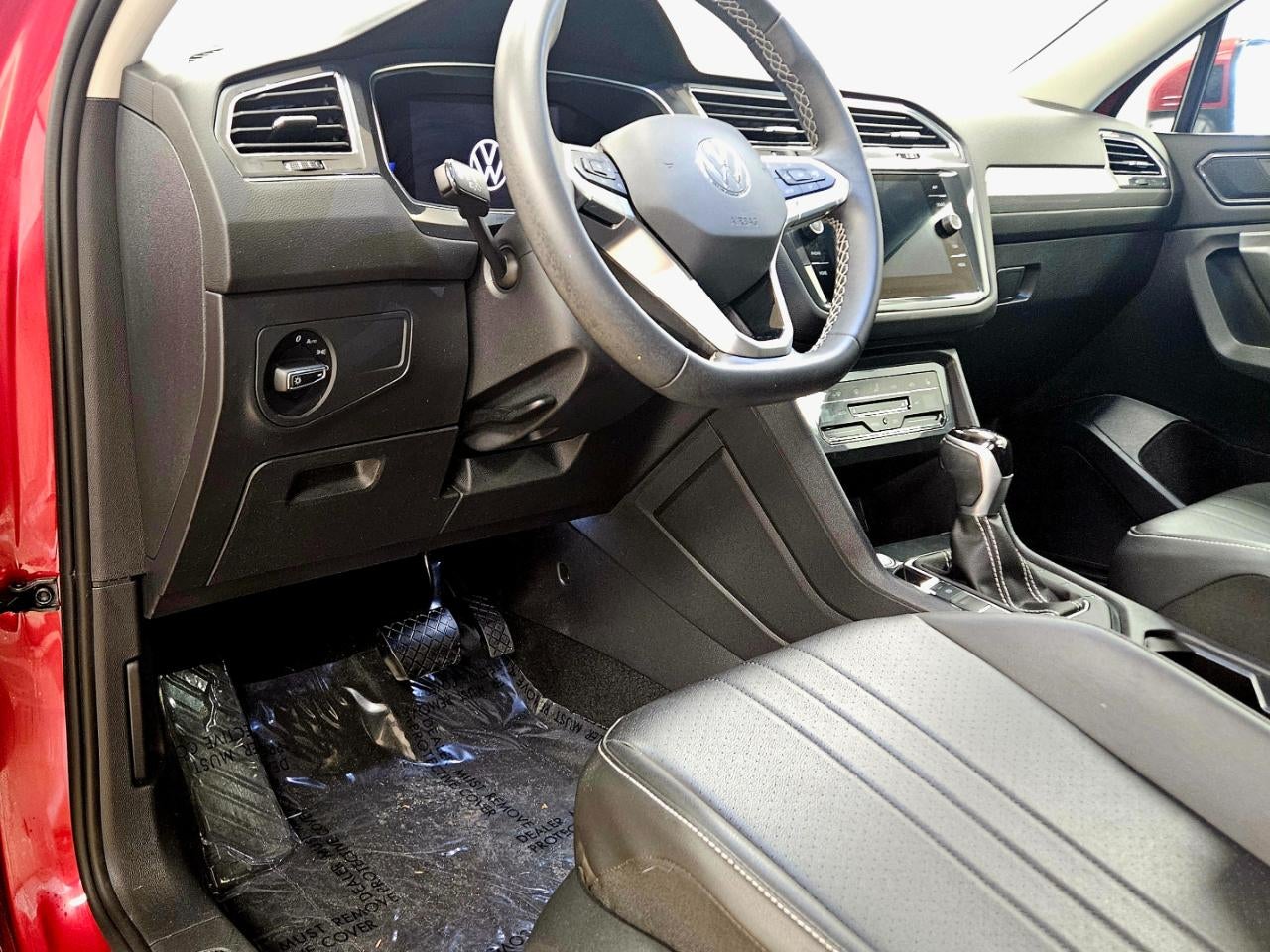 2023 Volkswagen Tiguan 2.0T SE 4MOTION