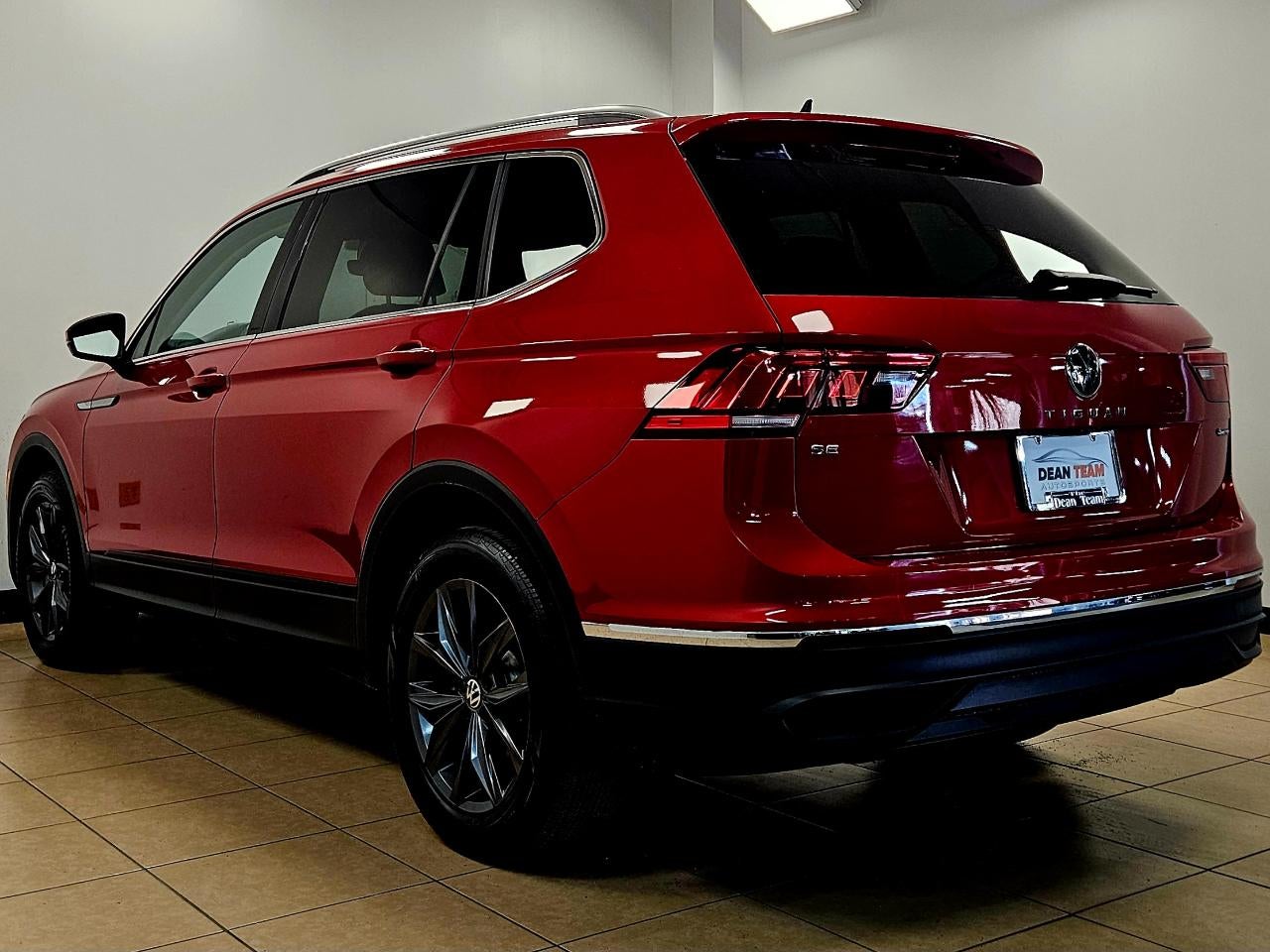 2023 Volkswagen Tiguan 2.0T SE 4MOTION