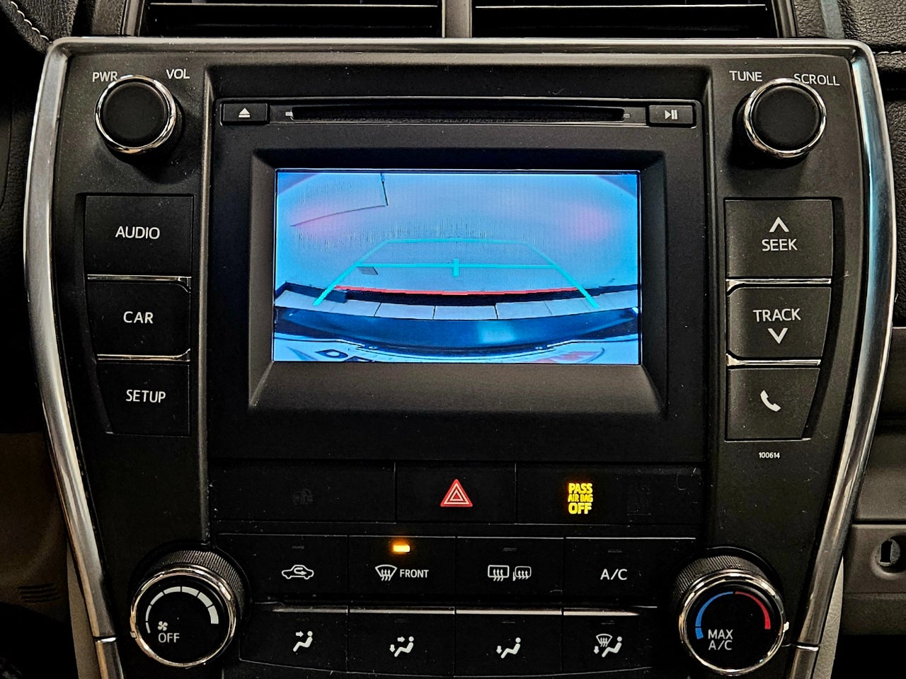 2017 Toyota Camry LE AUTO