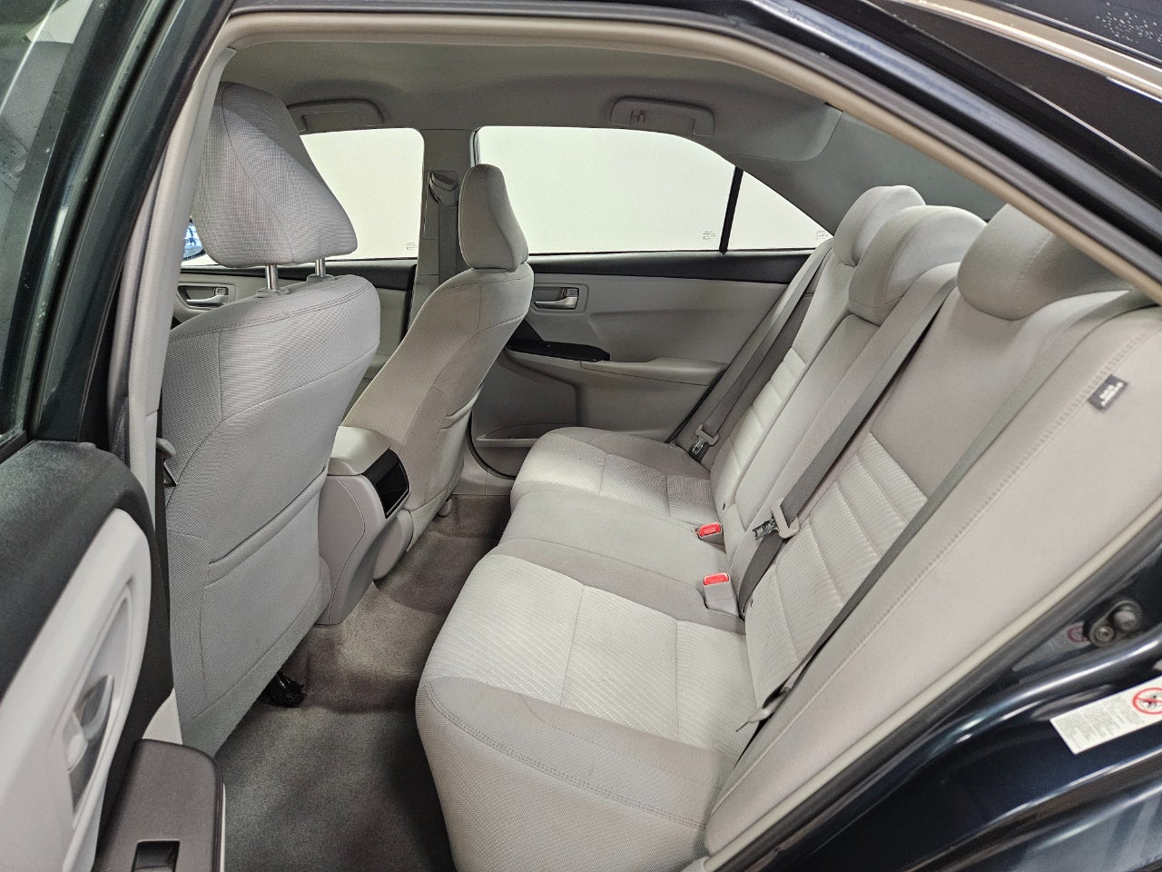 2017 Toyota Camry LE AUTO