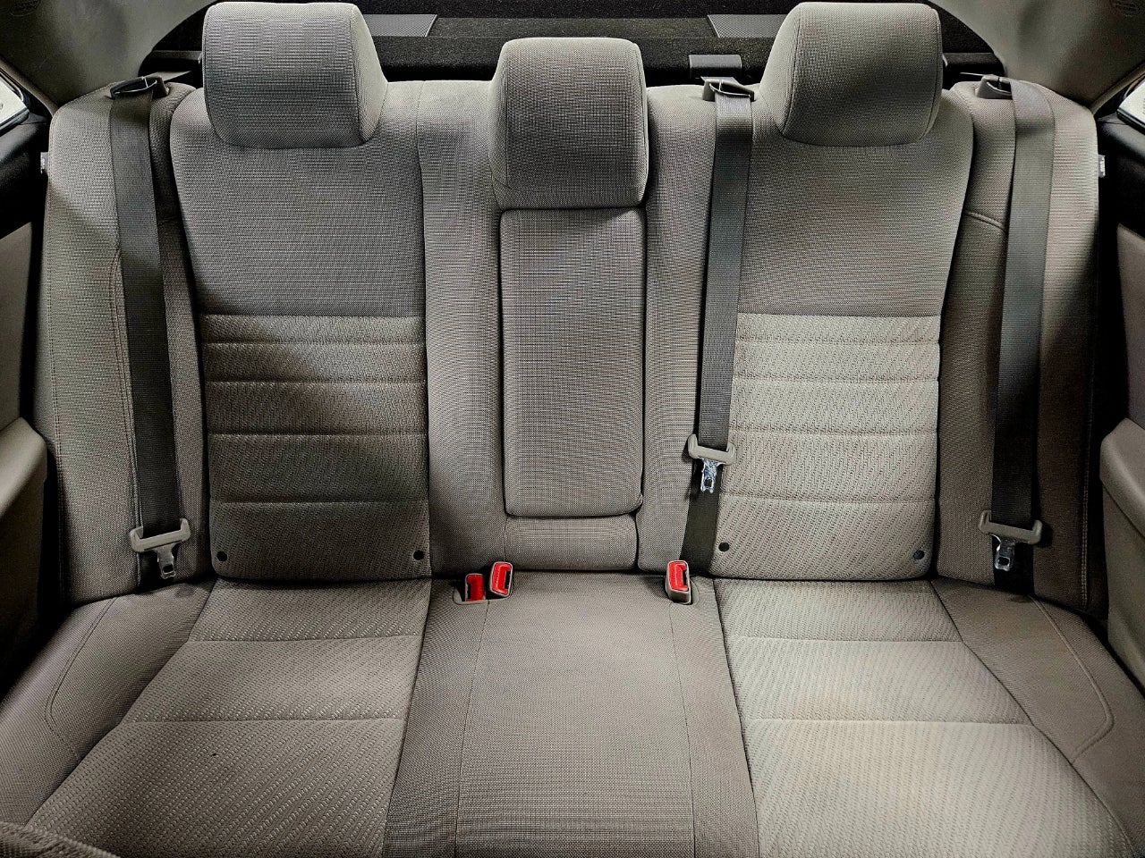 2017 Toyota Camry LE AUTO