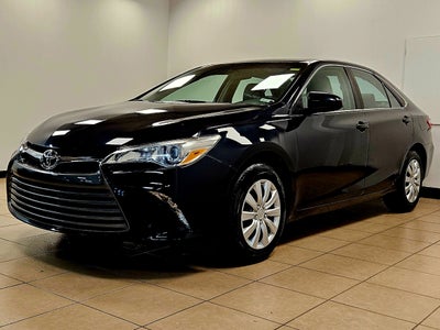 2017 Toyota Camry LE AUTO
