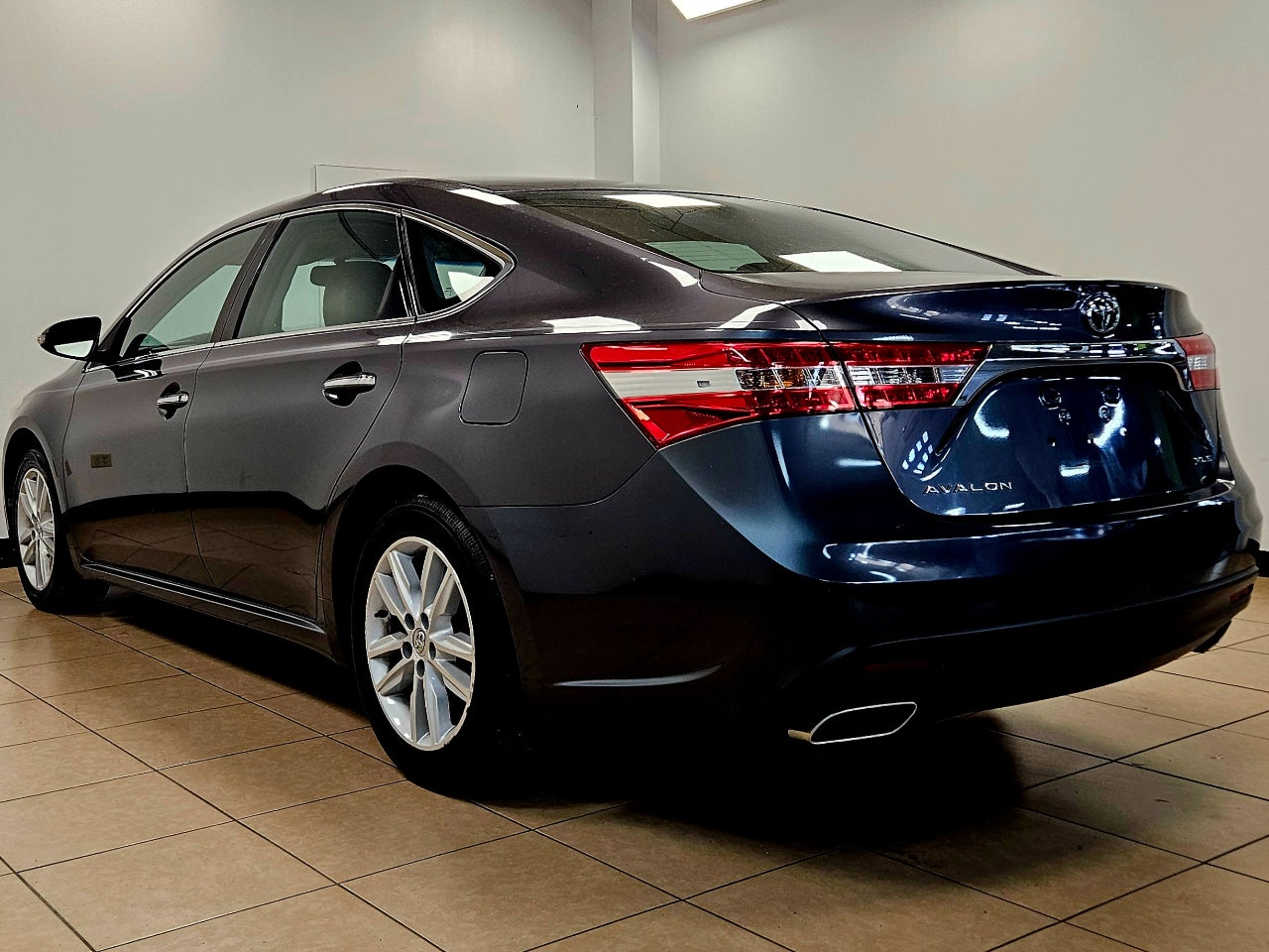 2013 Toyota Avalon 4DR SDN XLE PREMIUM