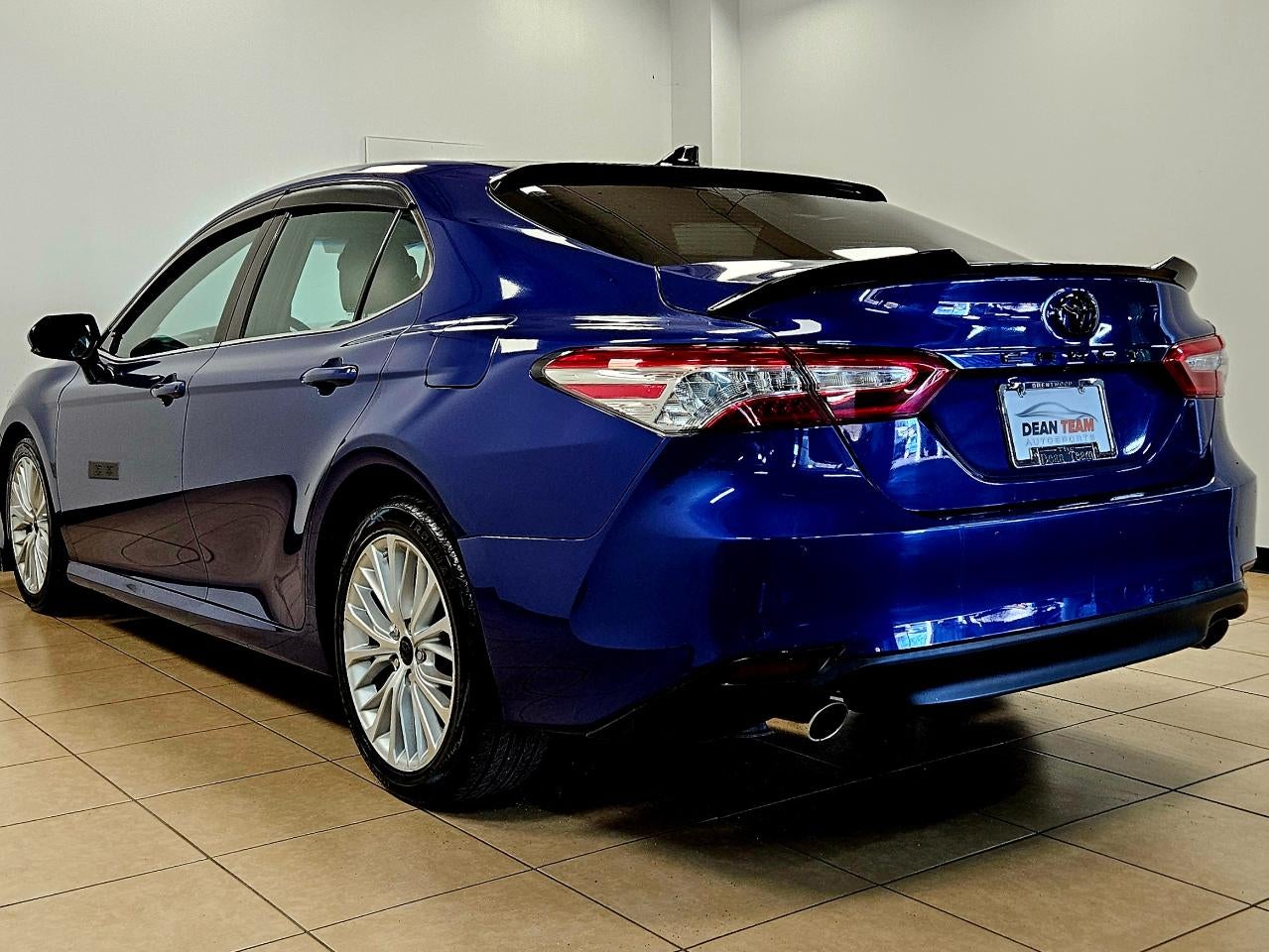 2018 Toyota Camry XLE V6 AUTO