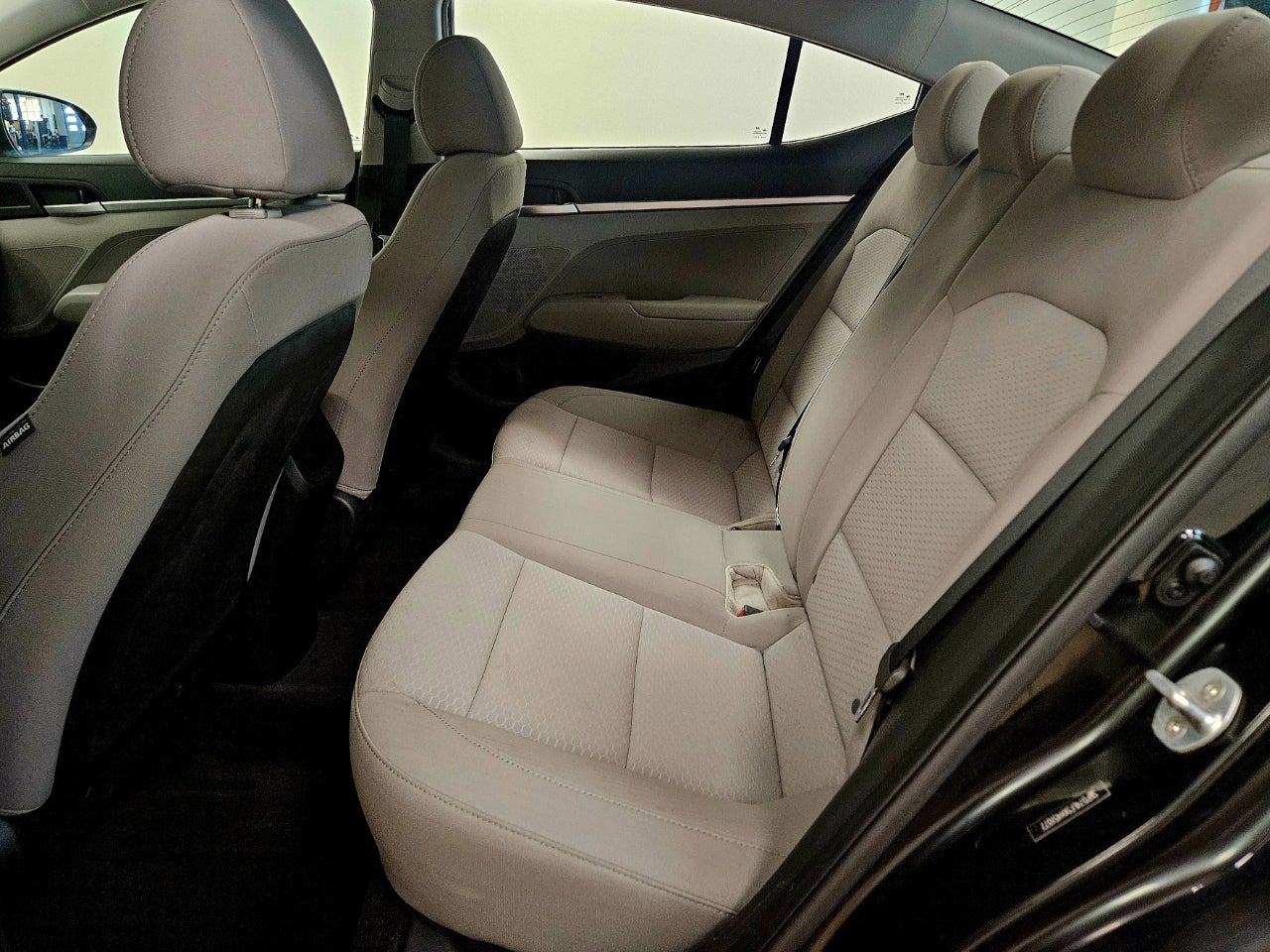 2019 Hyundai Elantra SE AUTO