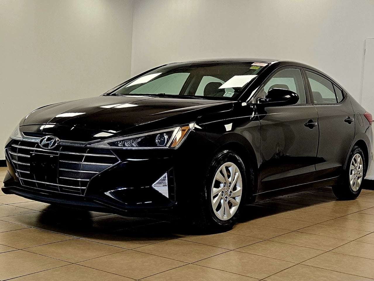 2019 Hyundai Elantra SE AUTO