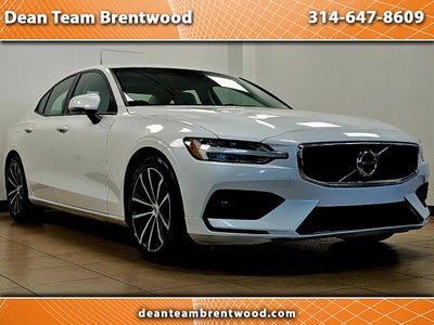 2021 Volvo S60 T5 FWD MOMENTUM