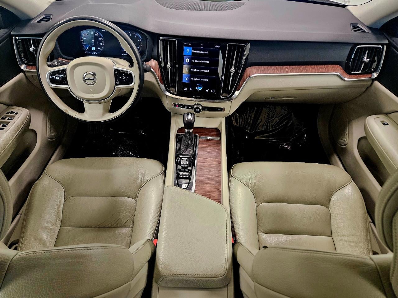 2021 Volvo S60 T5 FWD MOMENTUM