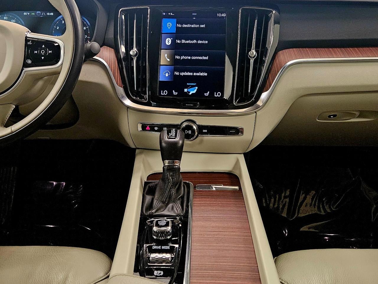 2021 Volvo S60 T5 FWD MOMENTUM