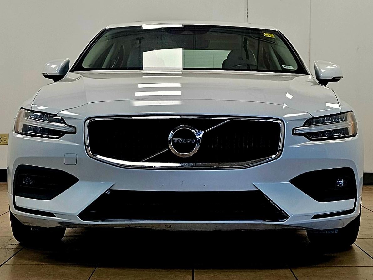 2021 Volvo S60 T5 FWD MOMENTUM