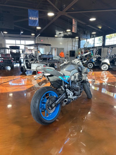 2024 Suzuki GSX-8S Base