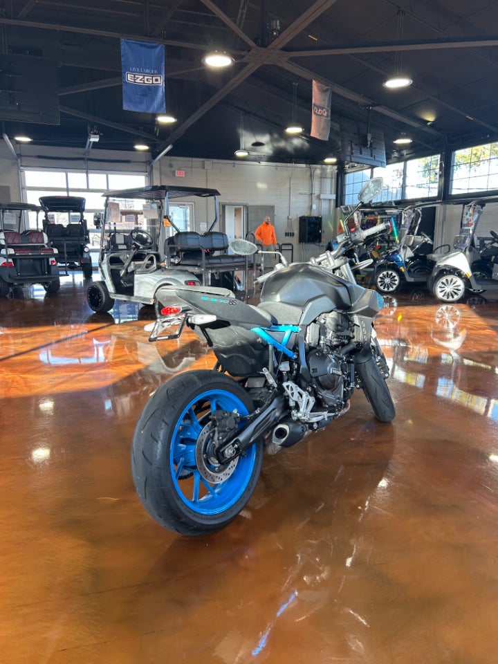 2024 Suzuki GSX-8S Base